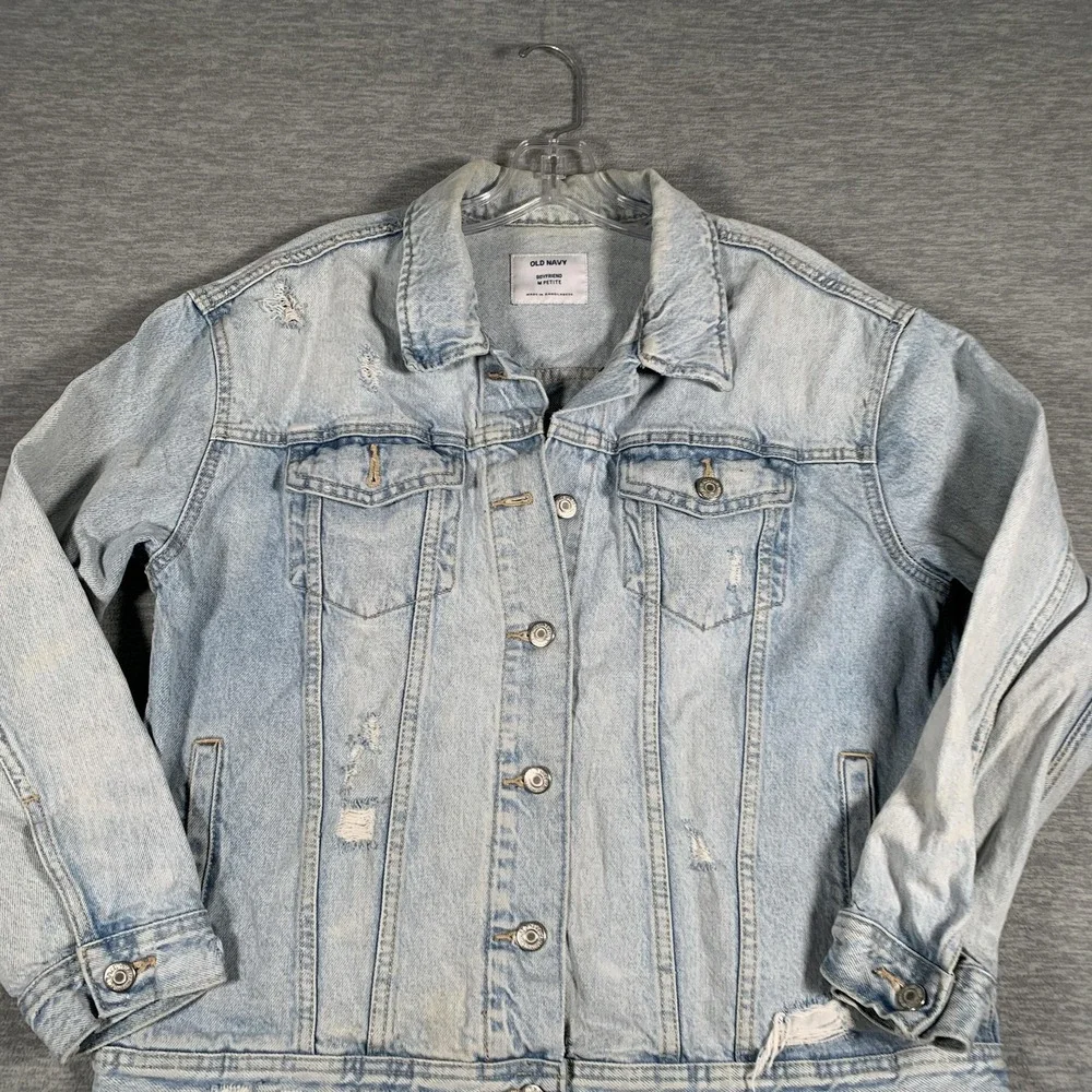 Old Navy Boyfriend Denim Jacket Womens Petite Medium‎ Light Wash Distressed Jean